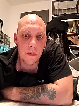 Kobradera1984 online show from November 2025 11:04:02 PM