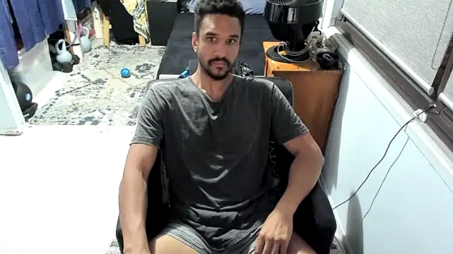 Snapshot of CassiusJohnson chatting on October 2025 09:10:01 AM CassiusJohnson online show from October 2025 09:10:01 AM