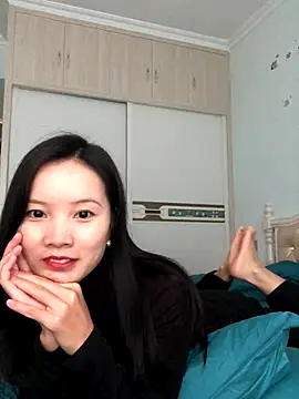 Mile-m online show from October 2025 03:36:02 AM