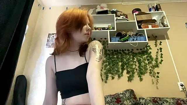 AnitaVanruiten online show from October 2025 05:10:02 AM