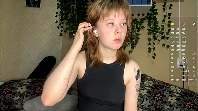 AnitaVanruiten online show from November 2025 04:11:02 AM