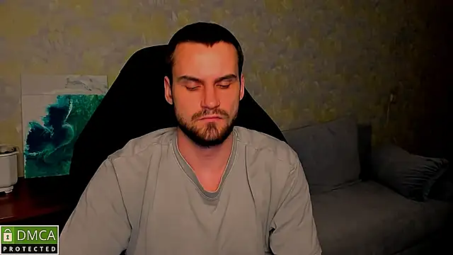 Iveraan online show from October 2025 06:28:02 PM