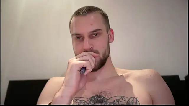 Iveraan online show from October 2025 06:14:02 PM