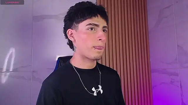 Snapshot of MateoMitchell chatting on April 2026 04:49:02 AM MateoMitchell online show from April 2026 04:49:02 AM