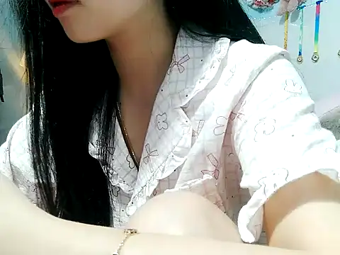 Bellazza039 online show from July 2026 02:13:01 PM
