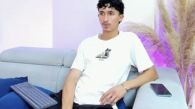 TOBIASFERRER online show from October 2025 08:20:01 PM