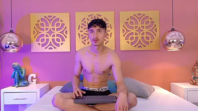 TOBIASFERRER online show from November 2025 09:47:01 PM