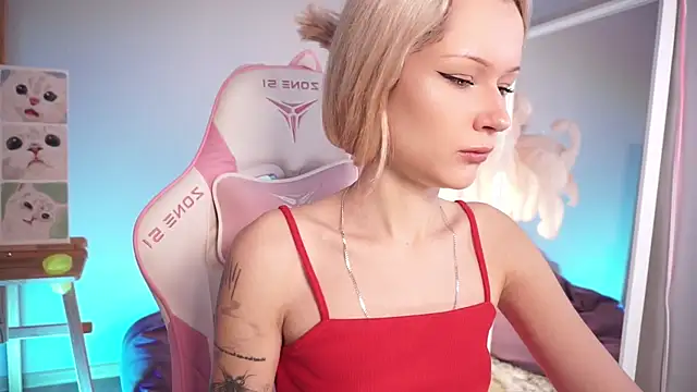 Celeste eyes0n online show from October 2025 08:35:01 PM