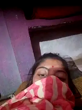 Snapshot of CWEETY-12 chatting on October 2025 10:55:01 PM CWEETY-12 online show from October 2025 10:55:01 PM