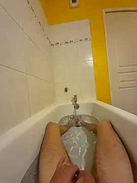 Snapshot of lovefeet84 chatting on October 2025 06:16:02 PM lovefeet84 online show from October 2025 06:16:02 PM