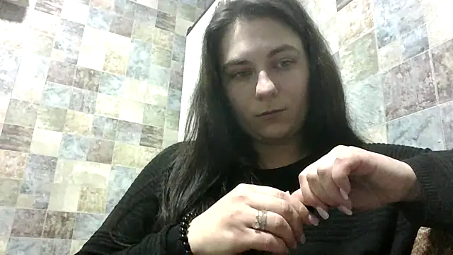 Snapshot of Twolatte1520 chatting on February 2026 04:49:01 PM Twolatte1520 online show from February 2026 04:49:01 PM