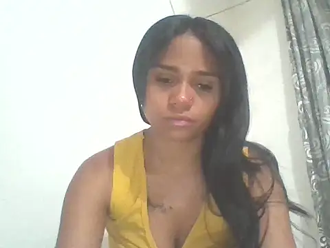 Valentinahot 55 online show from October 2025 01:44:01 AM