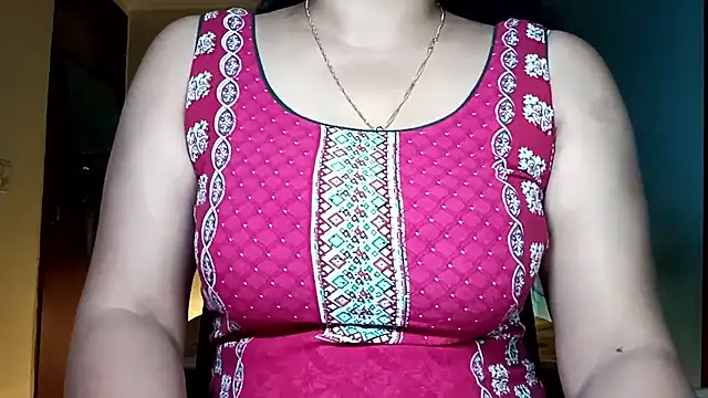 horny milf couple online show from June 2026 02:53:01 AM