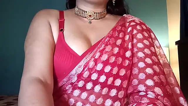 horny milf couple online show from July 2026 03:38:01 PM