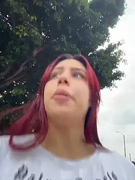 Snapshot of iisabella09 chatting on April 2026 10:18:01 PM iisabella09 online show from April 2026 10:18:01 PM