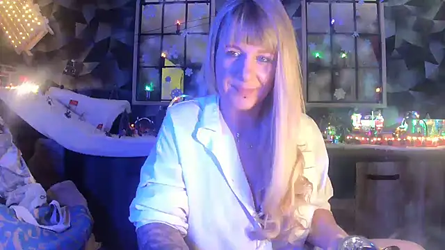 Delichieuse5 online show from December 2024 08:55:02 PM