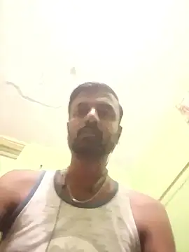 Snapshot of Hotcouplesindian1995 chatting on February 2026 11:11:01 AM Hotcouplesindian1995 online show from February 2026 11:11:01 AM