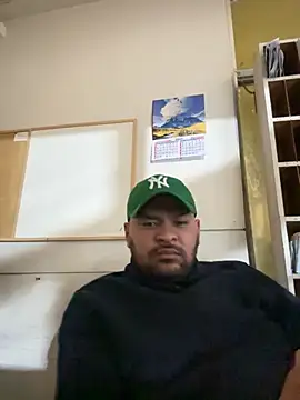 Gaviria23 online show from October 2025 08:42:01 AM