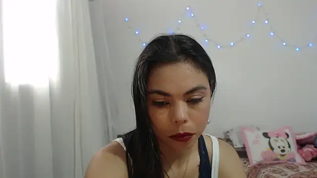 ms megan shadow online show from December 2025 07:33:02 PM