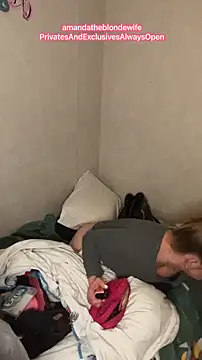 amandatheblondewife online show from April 2026 06:52:01 AM