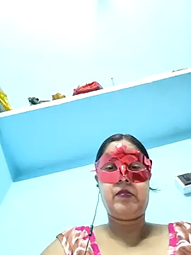 misti02 online show from October 2025 07:25:02 PM