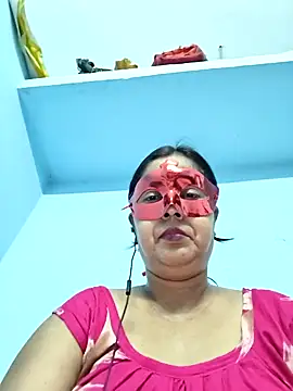 misti02 online show from October 2025 11:21:02 PM