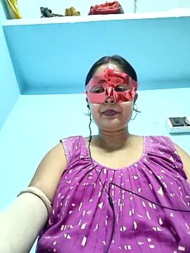 misti02 online show from October 2025 05:08:01 PM