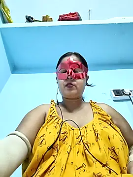 misti02 online show from October 2025 05:13:02 PM