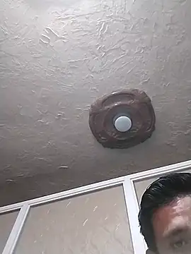 veintitres23 online show from November 2025 05:06:01 AM