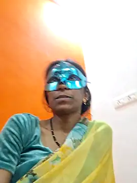 Snapshot of sexy_cpl_mh12 chatting on February 2026 06:04:01 PM sexy cpl mh12 online show from February 2026 06:04:01 PM