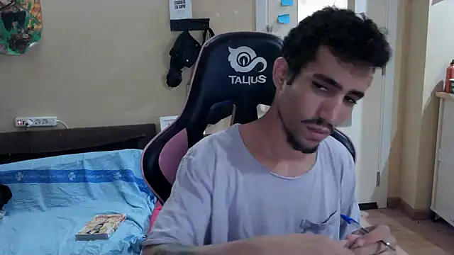 Snapshot of junokun22 chatting on October 2025 06:06:01 PM junokun22 online show from October 2025 06:06:01 PM