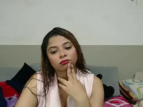 Snapshot of NicollGreen chatting on October 2025 06:49:02 PM NicollGreen online show from October 2025 06:49:02 PM