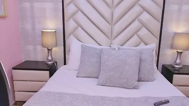 CristalShayy online show from March 2026 11:55:02 AM