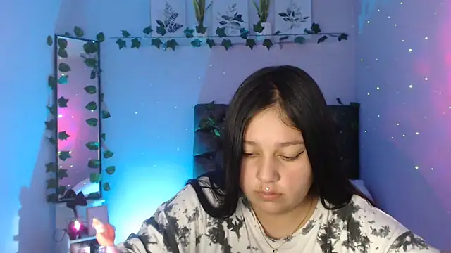 KOREN JALAA online show from January 2025 11:29:01 PM