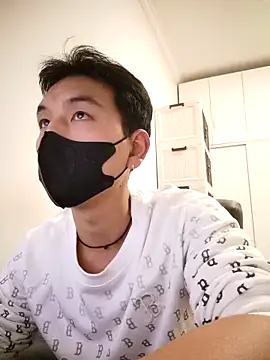 xqcbb 10 online show from October 2025 05:02:02 PM