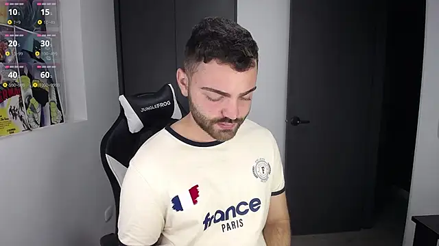 Nathan Ryder online show from October 2025 05:17:02 AM