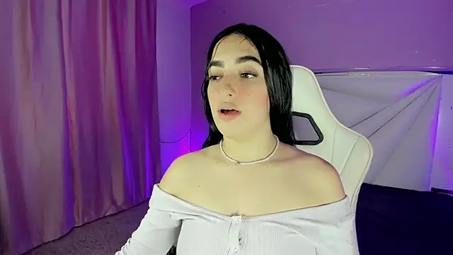 Snapshot of cielooo_ chatting on November 2025 08:41:02 PM cielooo online show from November 2025 08:41:02 PM