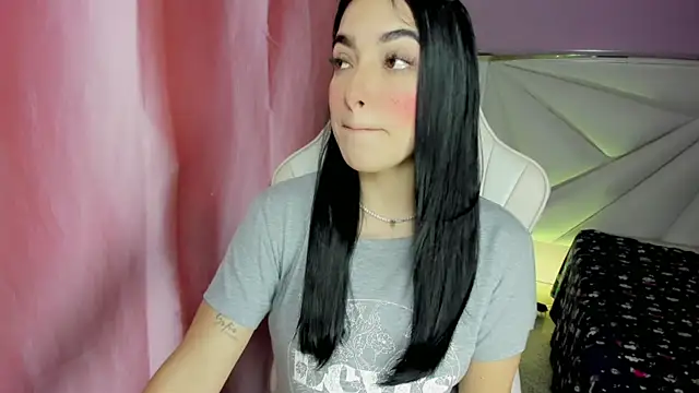 Snapshot of cielooo_ chatting on December 2025 08:28:02 PM cielooo online show from December 2025 08:28:02 PM