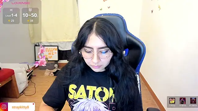 LoveLyy- online show from January 2026 03:32:01 AM