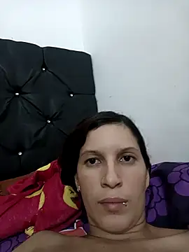 Mariana08andDiego online show from December 2025 11:31:01 PM