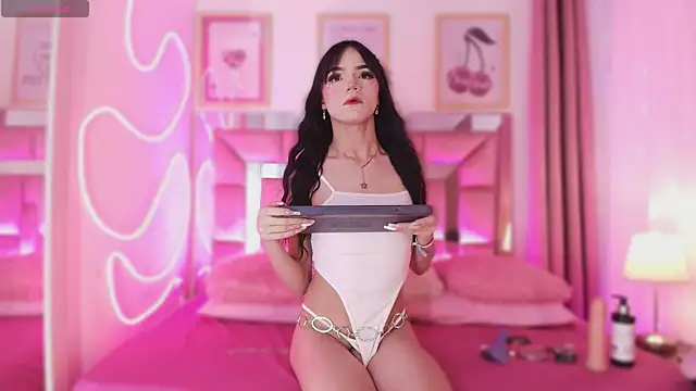 Snapshot of Nefera_Noxx chatting on November 2025 04:11:02 AM Nefera Noxx online show from November 2025 04:11:02 AM