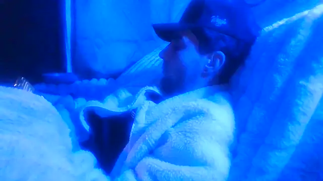 Snapshot of nvthvn555 chatting on October 2025 12:14:02 PM nvthvn555 online show from October 2025 12:14:02 PM