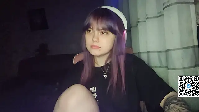 KristiBloom online show from February 2026 07:43:01 PM