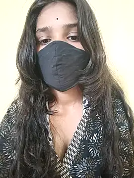 Snapshot of Beautiful_Eye chatting on October 2025 08:33:02 AM Beautiful Eye online show from October 2025 08:33:02 AM