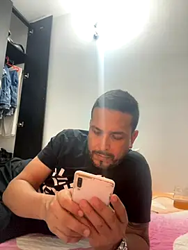 Snapshot of JX7NOVA chatting on October 2025 03:49:02 AM JX7NOVA online show from October 2025 03:49:02 AM