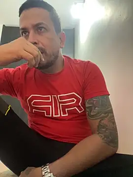 Snapshot of JX7NOVA chatting on October 2025 06:14:01 AM JX7NOVA online show from October 2025 06:14:01 AM