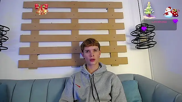 JackFrosst online show from January 2026 12:07:02 PM