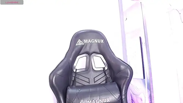 JackFrosst online show from May 2026 01:17:01 PM