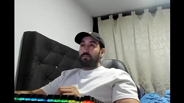 coolfriki online show from March 2026 03:39:02 AM