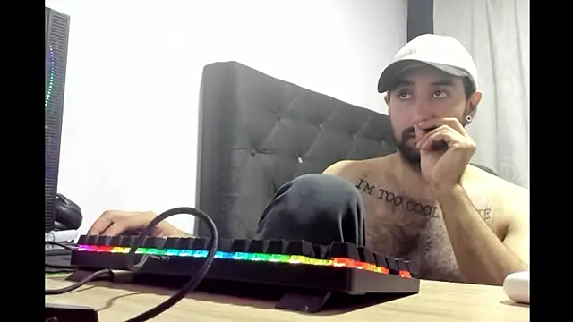 coolfriki online show from May 2026 10:39:02 PM